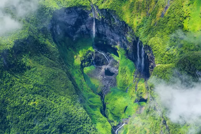 ULM Réunion - Circuit Mafate Salazie et le trou de fer Air Évasion Réunion